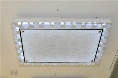 亞克力（lì）吸頂燈罩